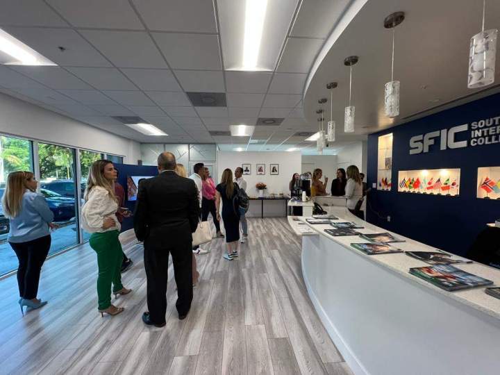 South Florida International College impulsó encuentro con inversionistas